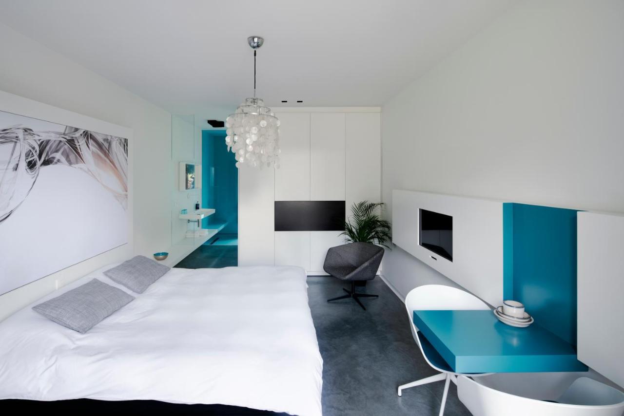 B&B Bed And Beyond Opglabbeek ภายนอก รูปภาพ